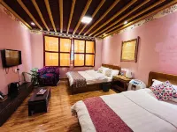 Lhasa Bakuoyin Cultural Hotel (Jokhang Temple Barkhor Street)