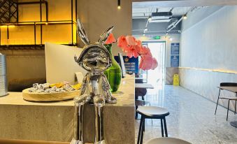Mijia Youth Hotel (Beijing Communication University Metro Station Store)