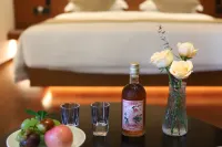 TOP-OUT Inn Hotels in Jingdezhen