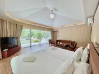 Wonder Mountain Resort Hotels in Muak Lek