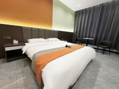 Lovhome Hotel