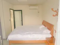 Fukang Yuelan Courtyard Homestay