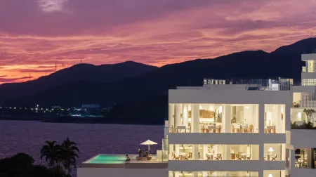 Secret Field · Shenzhen Kamakura Maze Reef Sea View Hotel Отели рядом с достопримечательностью «Jingui Village»