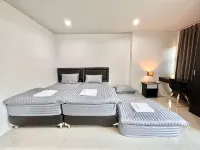 Area 15 Hotel & Apartment 翁卡叻住宿飯店