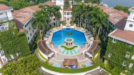 Lilac Garden Hotel Отели рядом с достопримечательностью «Qingyuan Museum»