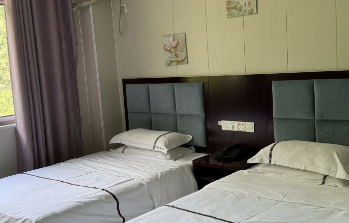 Nancheng Jinjiang Business Hotel