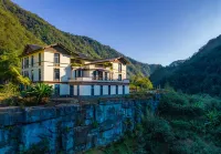 Dulongjiang Tianjing Hotel - Balkoner