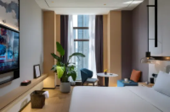 藝選酒店YIXUAN（上饒廣信區第七中學吾悅廣場店）