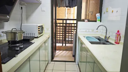 aurora Youth Hoste  SHENZHEN Отели рядом с достопримечательностью «Shenzhen University Stadium»