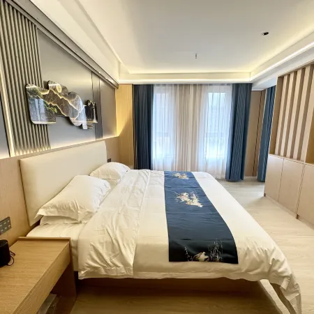 Yuegang Hot Spring Hotel