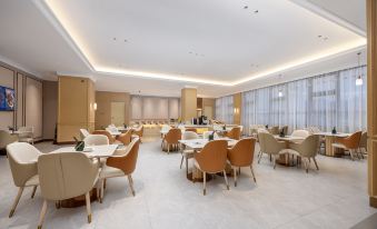 Vienna Hotel (Zhenfeng Branch)
