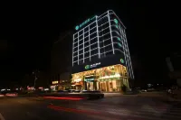 City Convenience Hotel (Huizhou Zhongkai High-tech Zone Chenjiang South Railway Station) Hotel di Huizhou