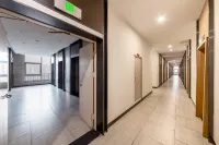 Xibei Hotel (Nanchang West Station Nanchang International Sports Center Station Store)