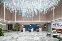 Holiday Inn Express (Nanchang High-tech Zone Management Committee Aixihu East Subway Station Branch)