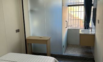 Xincun Apartment (Shuangyong Street Subway Station)