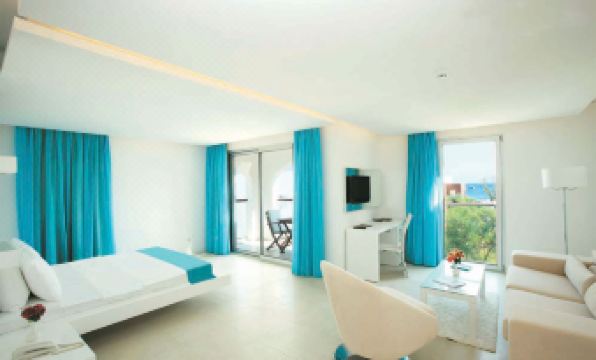 COSTA LUVİ HOTEL