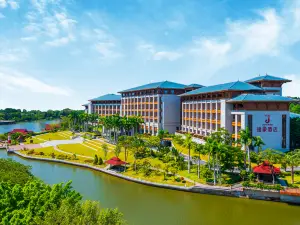 Yulin Jolie Vue Bontique Hotel（Kra Bay and Garden Expo Garden）