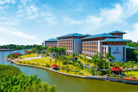 Yulin Jolie Vue Bontique Hotel（Kra Bay and Garden Expo Garden）