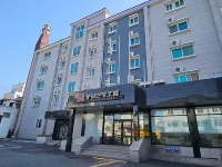 Pungnam Tourist Hotel Hotel in zona Parco Daga