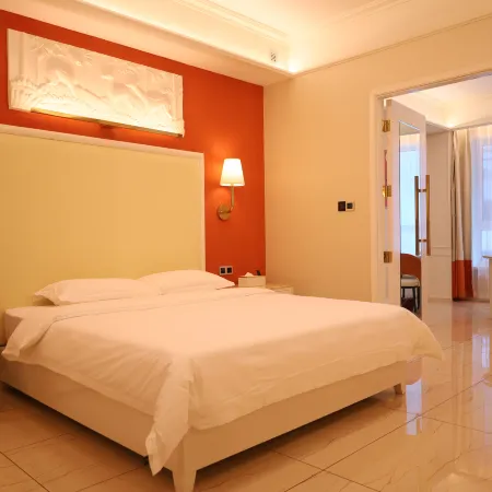 Mishan Water Palace Hotel