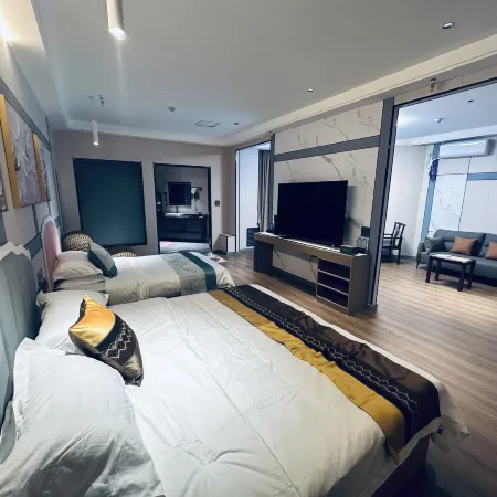 Yue'erwan Business Hotel