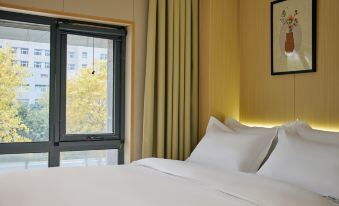 Ruyi Hotel (Luoyang Longmen High-Speed Railway Station)