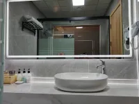 格林聯盟飯店(上饒萬年財富步行街潤豐購物廣場店) 萬年住宿飯店