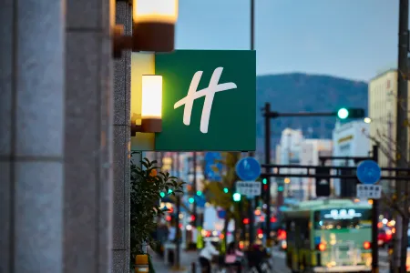 Holiday Inn KYOTO GOJO Отели рядом с достопримечательностью «Haratanien»