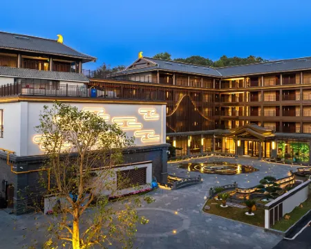 Wingate by Wyndham Yunfu Xinxing Hoteles en Condado de Xinxing