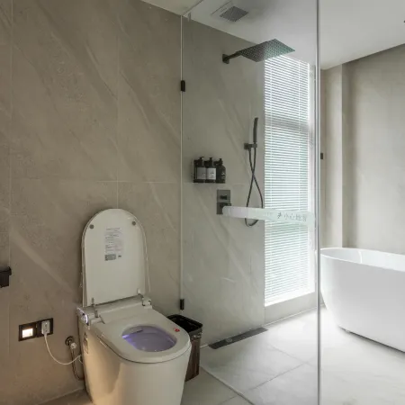 Room 101, No. 40 Chelu Village, Zhangzhou Town, Zhanjiang, Guangdong, China