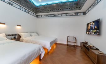 Kunming Pupu Design Hotel (Dianchi Haigeng Daba)