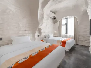Shanye Theme Hotel