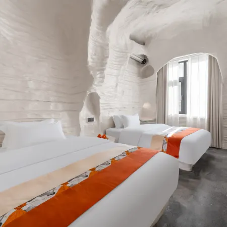 Shanye Theme Hotel (Luoping North Station)
