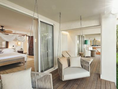Paradise Cove Boutique Hotel