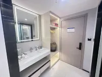 Lucid E-sports Hotel