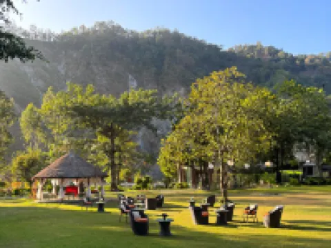 The Solluna Resort Hotels in Almora