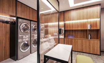 Homeinn Plus Hotel (Hangzhou West Lake Lakeside Yintai in77)