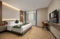 Weihongxing Hotel (Xinhong Square Branch, Yuanzhou Town, Boluo County, Huizhou)