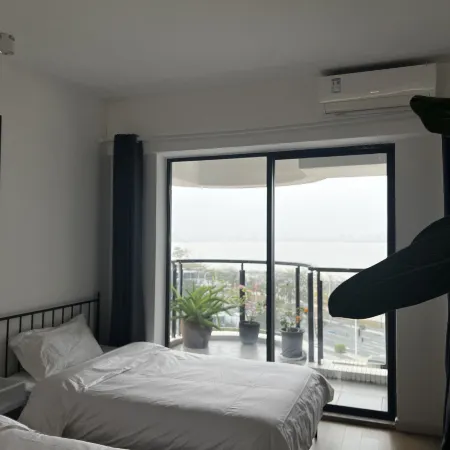 Shantou Junyue Apartment (Haojiang)
