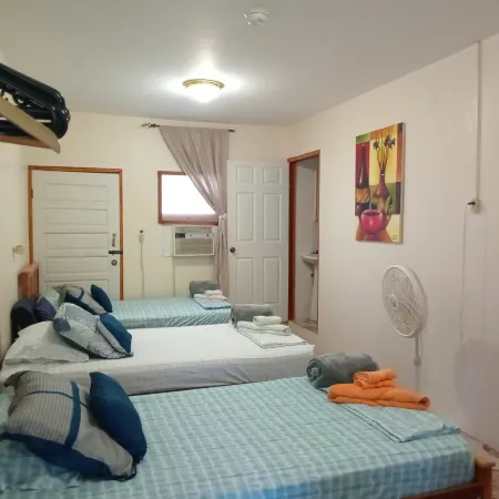 Hacienda Tropical Guest House