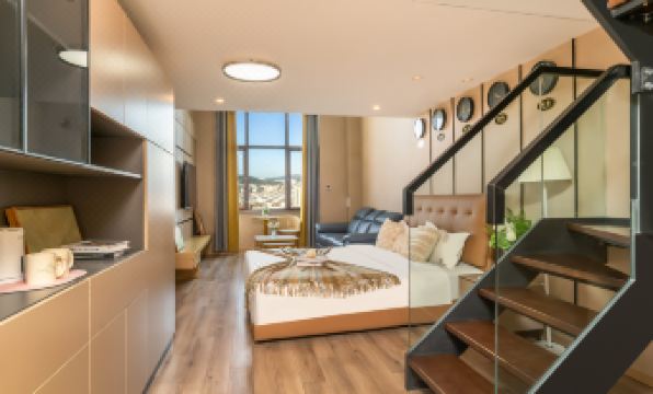 Soda Hotel Apartment (Qingdao Wusi Plaza Ningxia Road Subway Station)