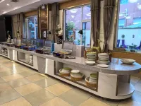 Boze Seaview Holiday Apartment (Weihai International Bathing Beach Torch 8th Street Shop)