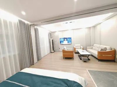 Longnan Wenze Hotel (High Speed Railway Station City First People's Hospital)