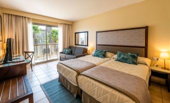 PortAventura Hotel Caribe - Includes unlimited access PortAventura Park & 1 access Ferrari Land