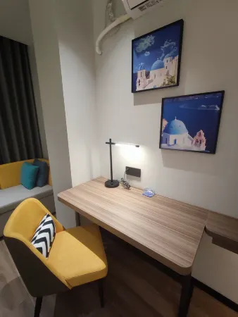 Yeste Hotel (Hechi Du'an Highway Intersection Bus Station)