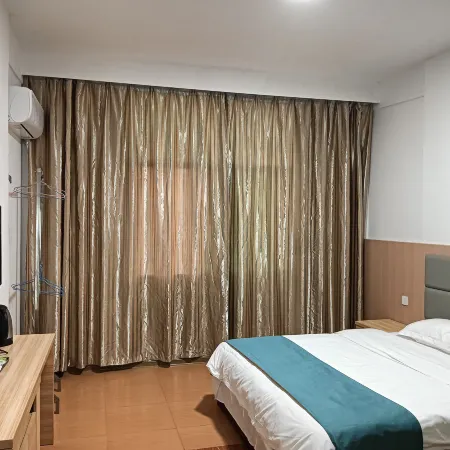 Xingguo Oasis Hotel