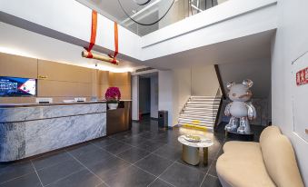 Jian Ge Zijin Art Hotel