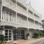 Aran ngamwongwan hostel and Cafe 논타부리 호텔