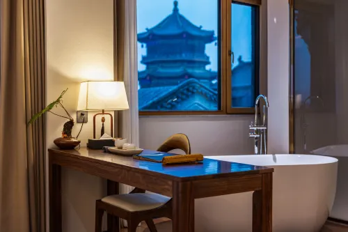 Fenghaiquelou Courtyard (Datong Ancient City Daiwangfu Store) - bar