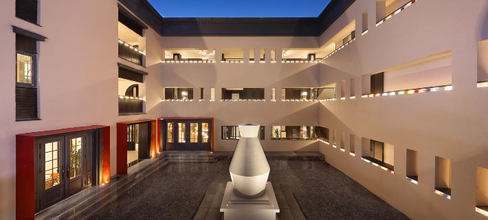 Z Hotel Supreme Ξενοδοχεία στην πόλη Ντεκίν
